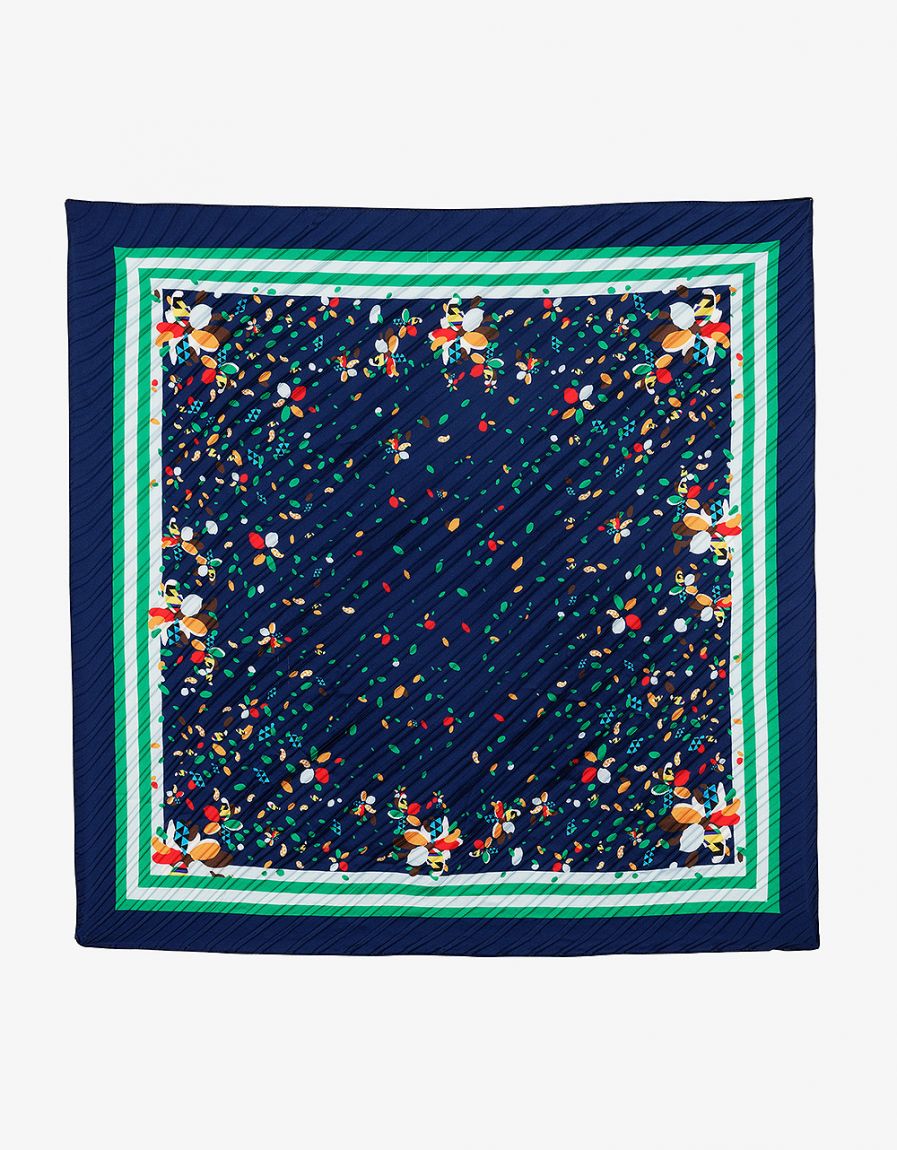 Foulard carré plissé bleu